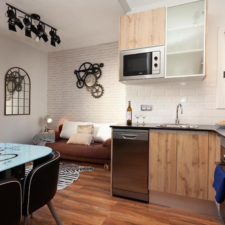 Appartamento Penthouse In Sagrada Familia Barcellona Esterno foto