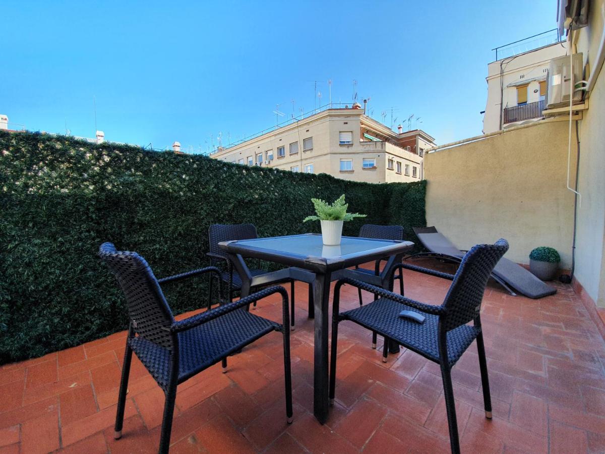Appartamento Penthouse In Sagrada Familia Barcellona Esterno foto