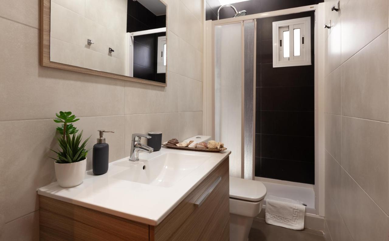 Appartamento Penthouse In Sagrada Familia Barcellona Esterno foto