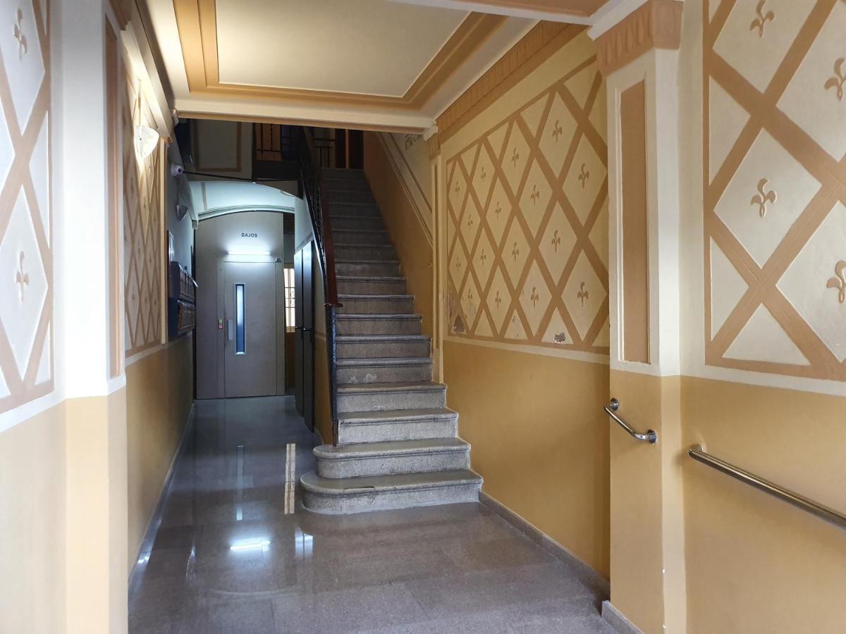 Appartamento Penthouse In Sagrada Familia Barcellona Esterno foto