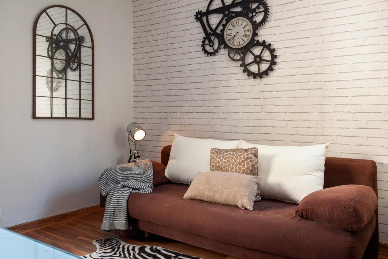 Appartamento Penthouse In Sagrada Familia Barcellona Esterno foto